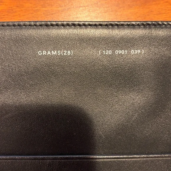 GRAMS(28) EUC 120 Leather Folio Nappa Black Laptop Case Holder Zip - Picture 2 of 11